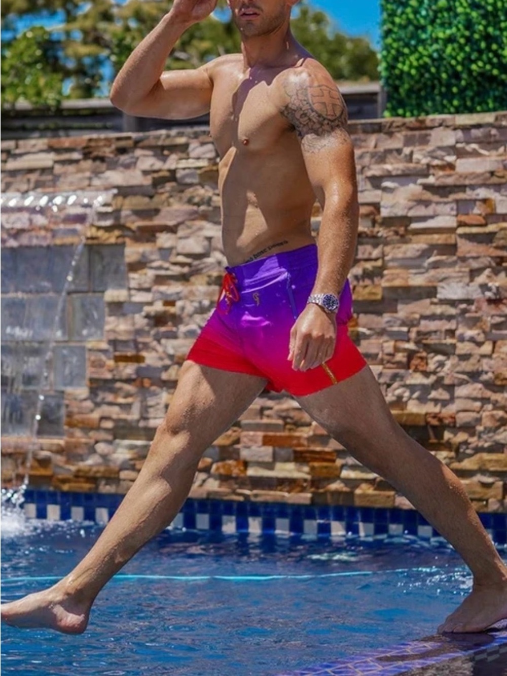 Tucánn Men Faded Crimson v2 2.5” Swim Trunks Size S
